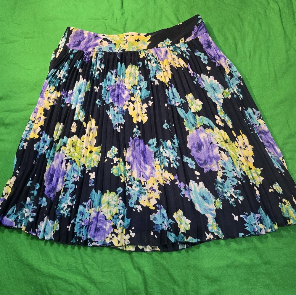 Charter Club Pleated Flare Skirt Size 8 New with Tags
